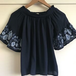 Hollister Embroidered Navy Blouse*